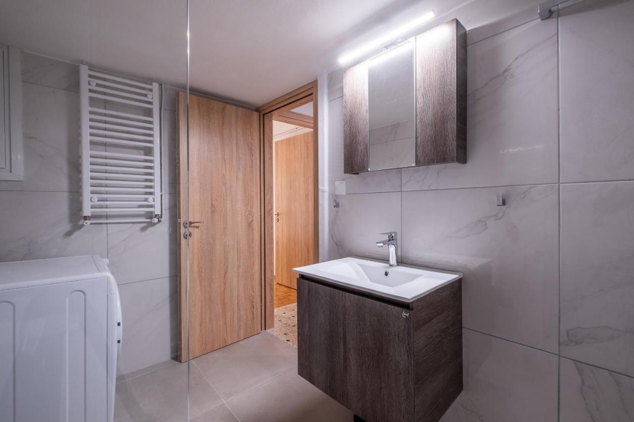 Sokos Residence, 1' Walk From Aghios Ioannis Metro Athena Bagian luar foto